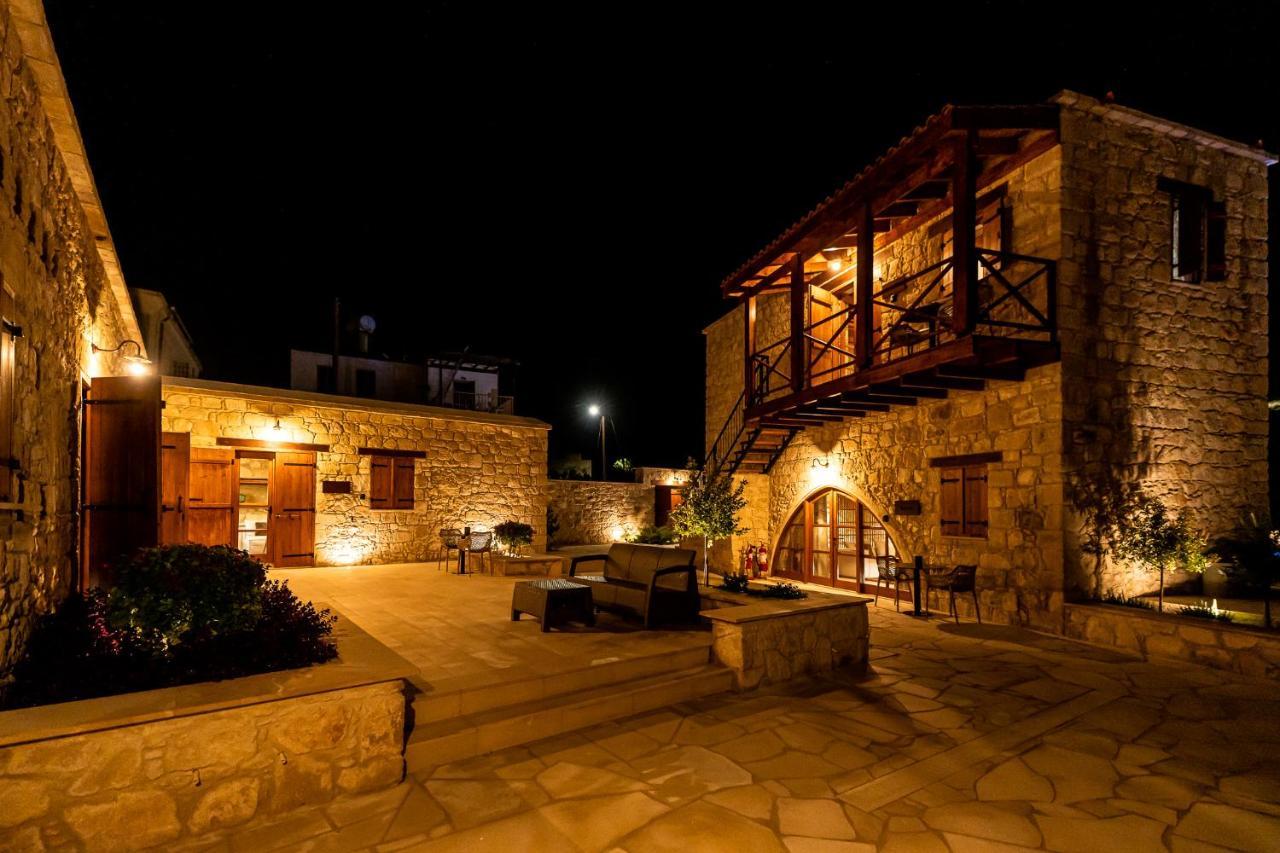 Harma Traditional Boutique Suites Paphos Exteriör bild