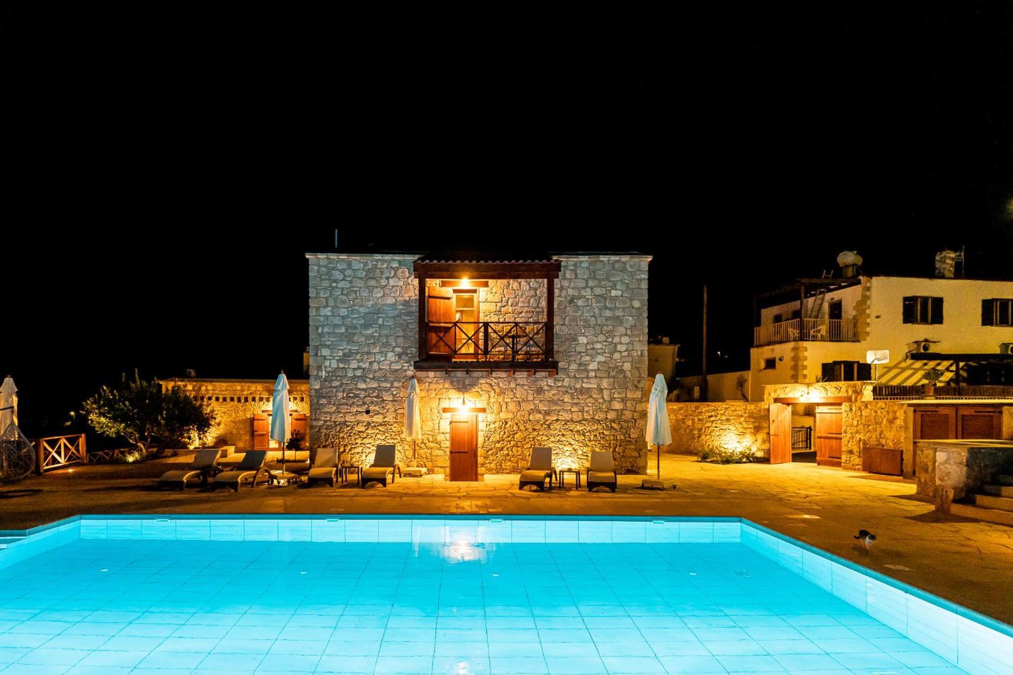 Harma Traditional Boutique Suites Paphos Exteriör bild