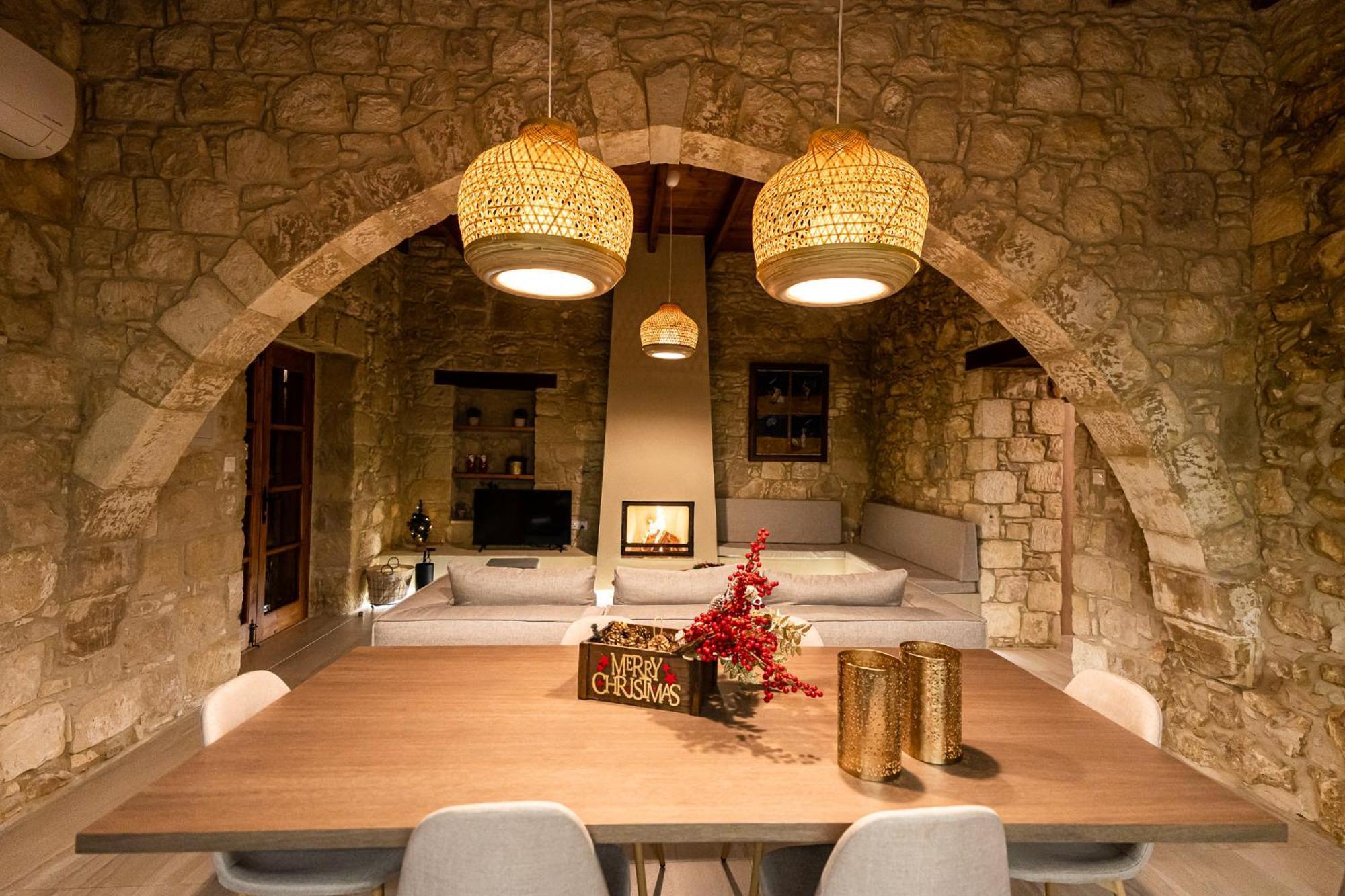 Harma Traditional Boutique Suites Paphos Exteriör bild