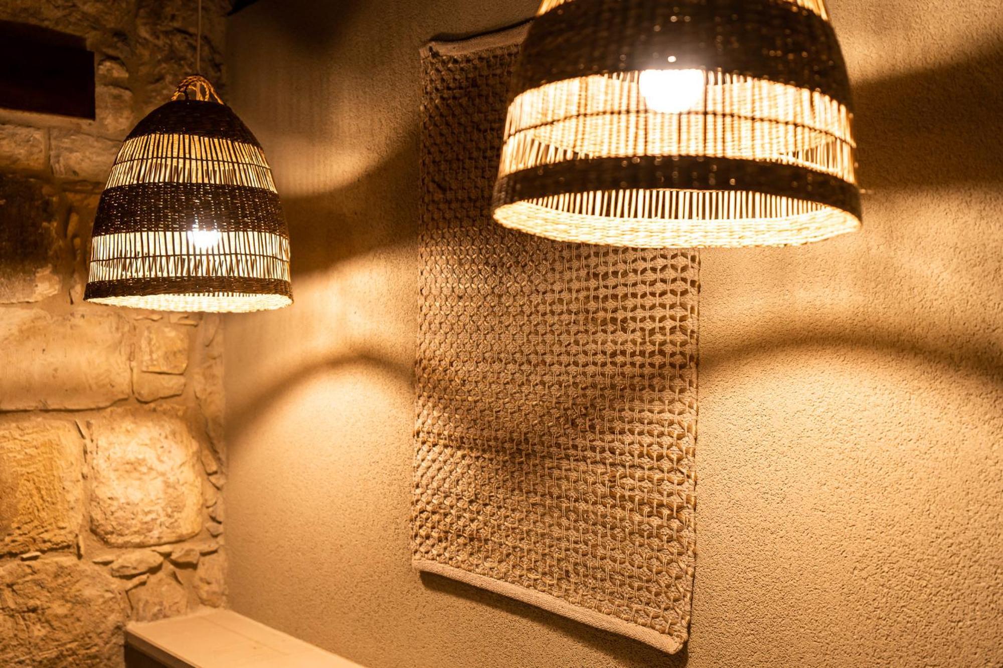 Harma Traditional Boutique Suites Paphos Rum bild